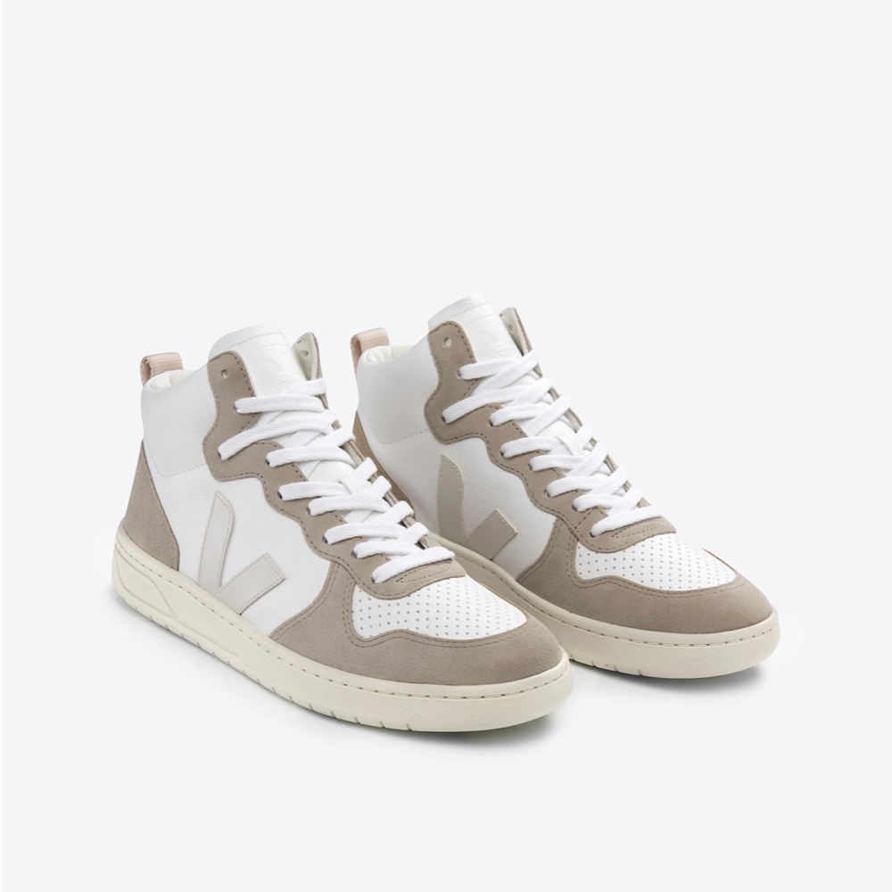 NWT VEJA High Tops- Sz 13
